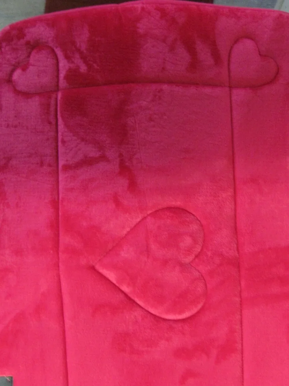 JUICY COUTURE HOT PINK BATH MAT NWT